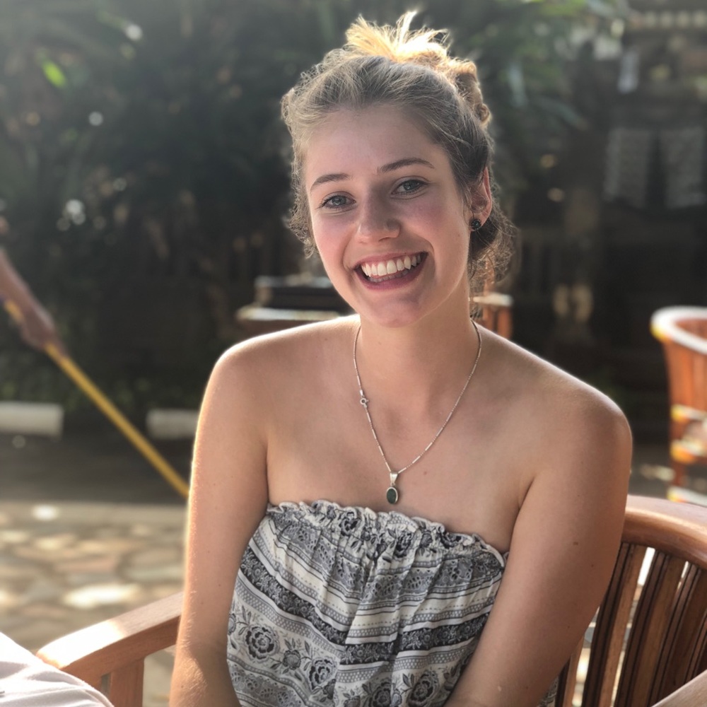 Meet your Posher, Natalie